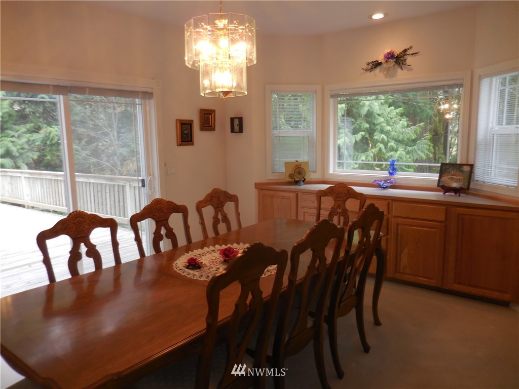 1421 Bulman Road Southeast Port Orchard, WA 98366 - Photo 9 of 25 Gallery Image 9