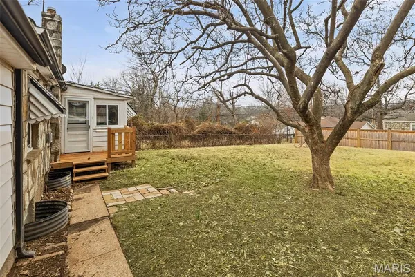 $124,900 | 2005 North Hanley Road, Hanley Hills, MO 63114