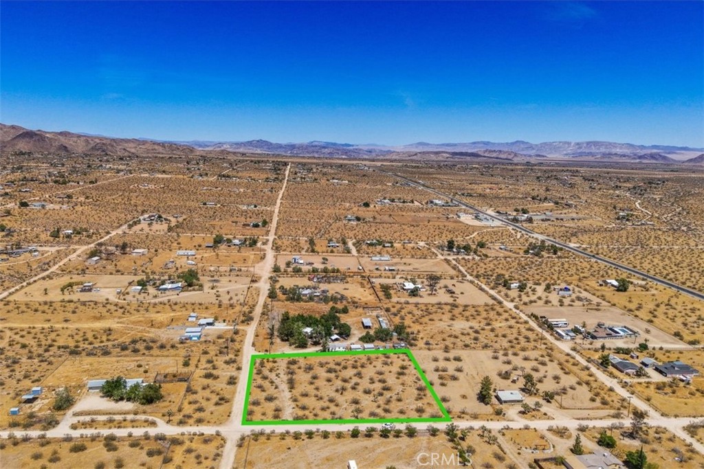 55926 Tanager Road Yucca Valley, CA 92284 - Photo 13 of 24