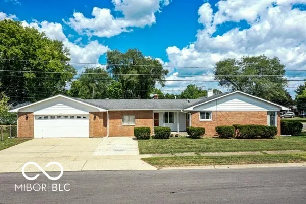 $234,000 | 432 West Park Drive, Edinburgh, IN 46124