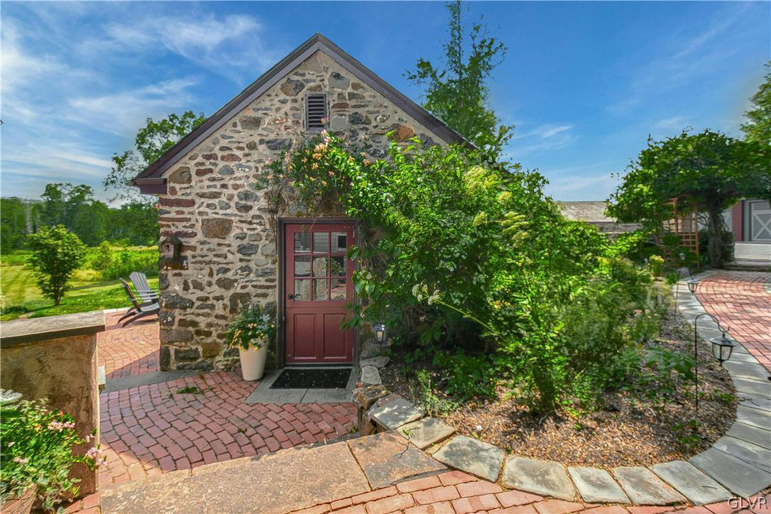 2560 Township Road Quakertown, PA 18951 - Photo 28 of 50 Gallery Image 28