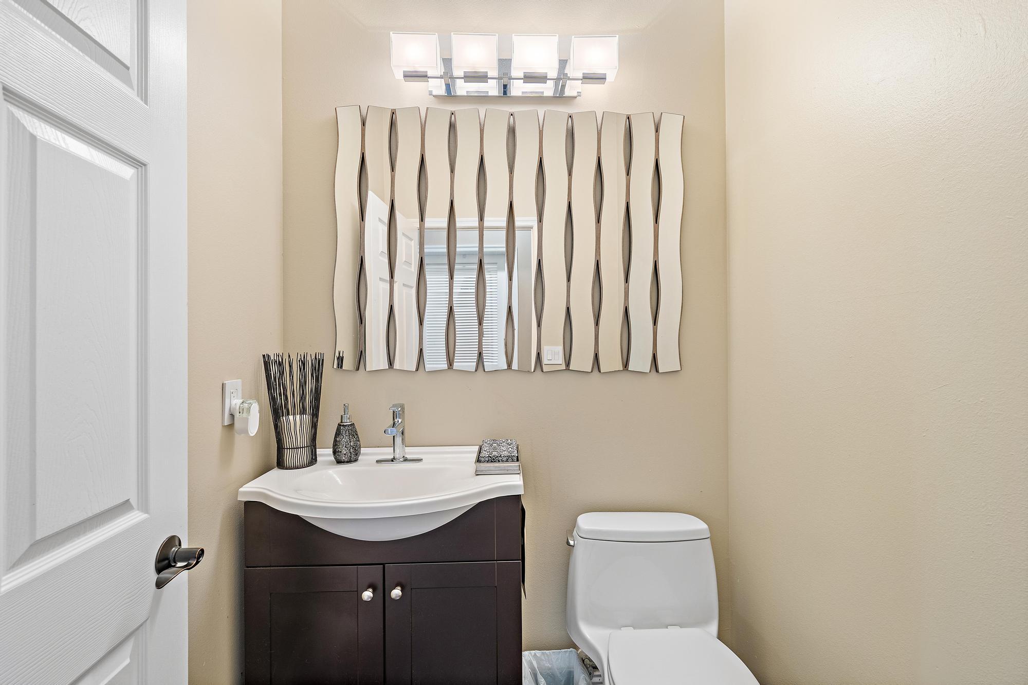 265 Swallowtail Lane Jupiter, FL 33458 - Photo 11 of 36 265 Swallowtail Ln-7 (1)