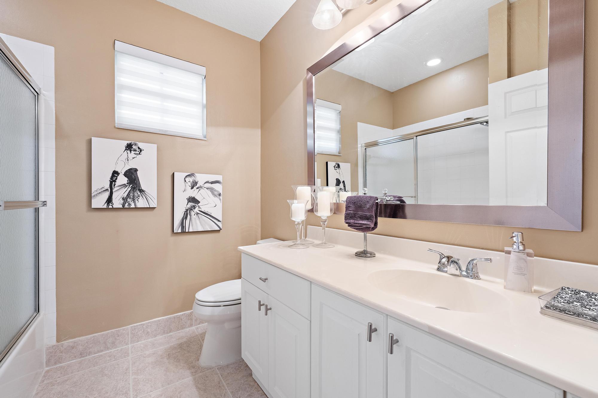 265 Swallowtail Lane Jupiter, FL 33458 - Photo 23 of 36 265 Swallowtail Ln-24