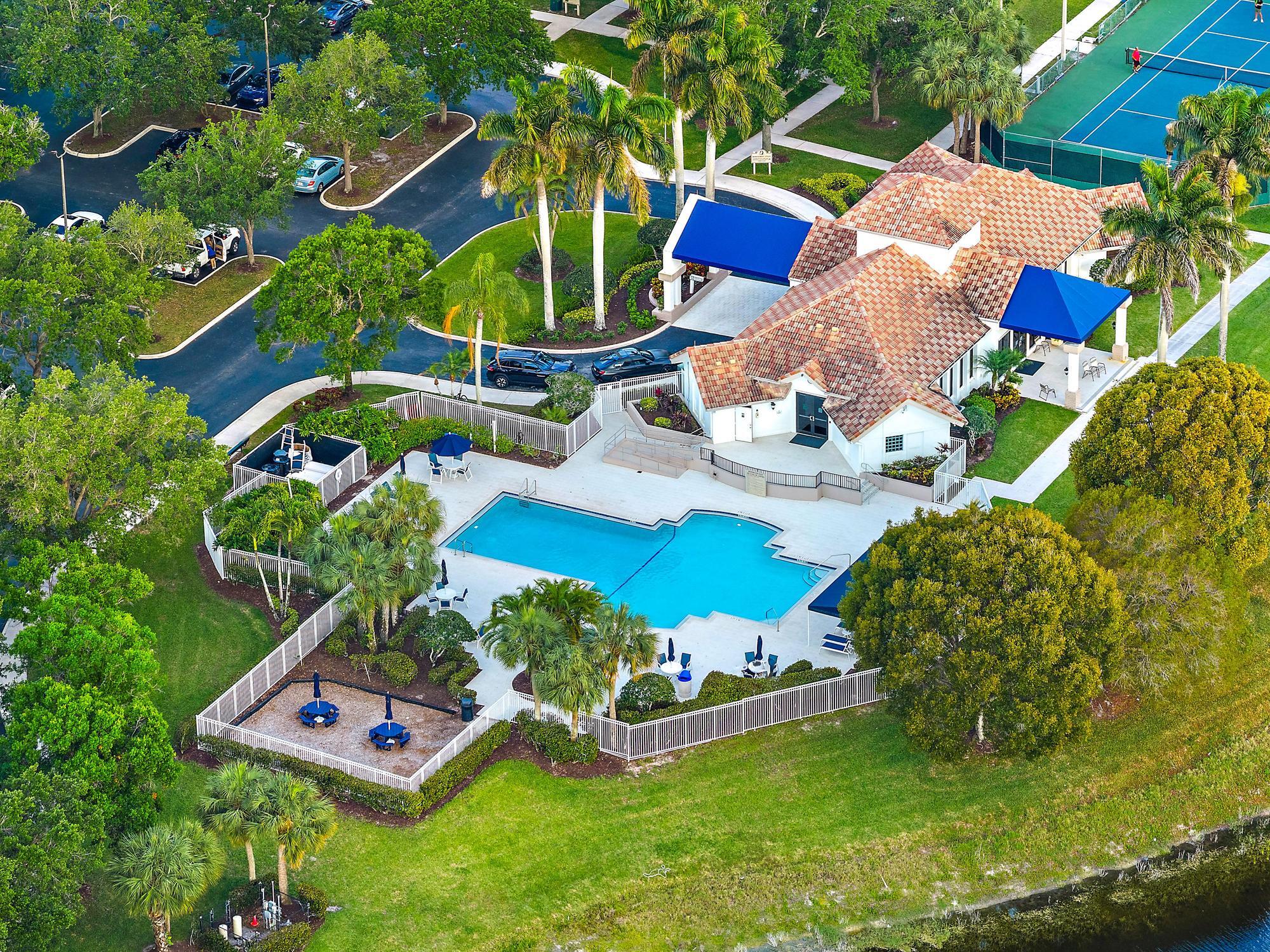 265 Swallowtail Lane Jupiter, FL 33458 - Photo 33 of 36 265 Swallowtail Ln-54