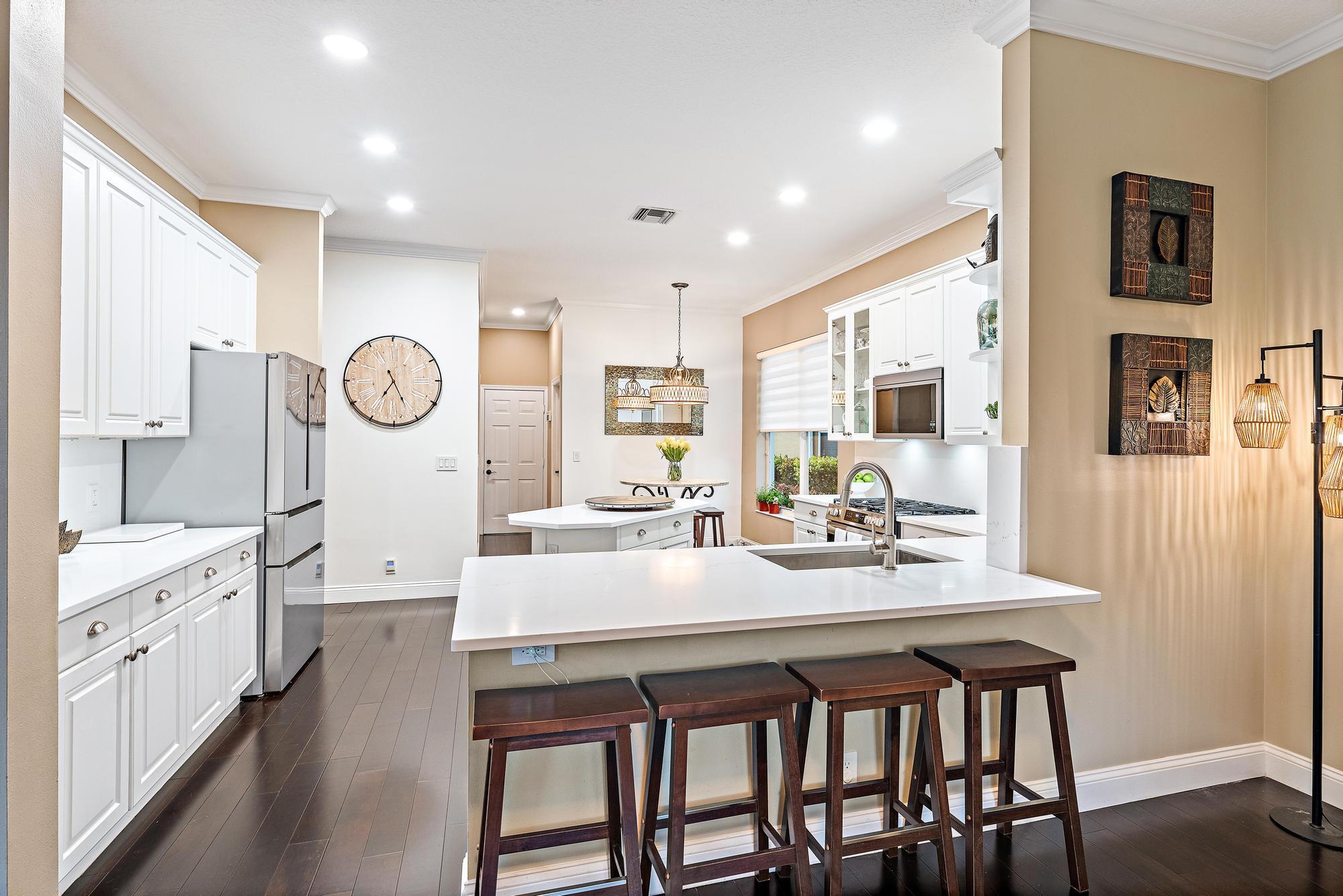 265 Swallowtail Lane Jupiter, FL 33458 - Photo 6 of 36 265 Swallowtail Ln-12