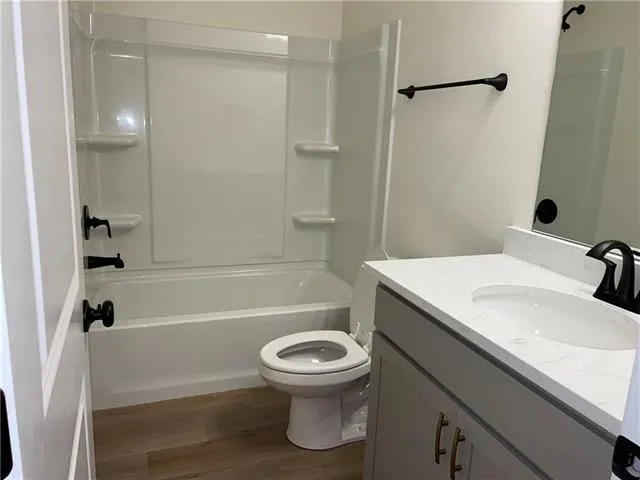 $2,300 | 68918 Calco Drive, Mandeville, LA 70471