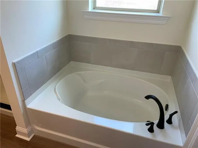 $2,300 | 68918 Calco Drive, Mandeville, LA 70471