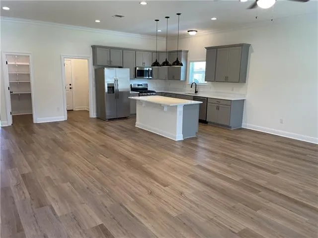 $2,300 | 68918 Calco Drive, Mandeville, LA 70471