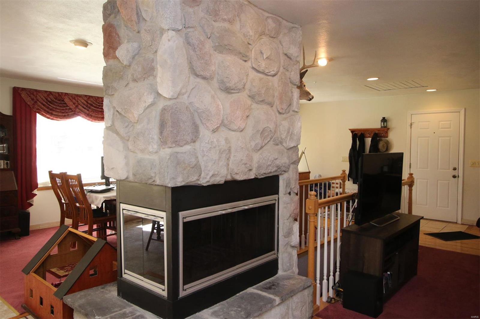 515 Coventry Road Troy, IL 62294 - Photo 12 of 75 Gallery Image 12