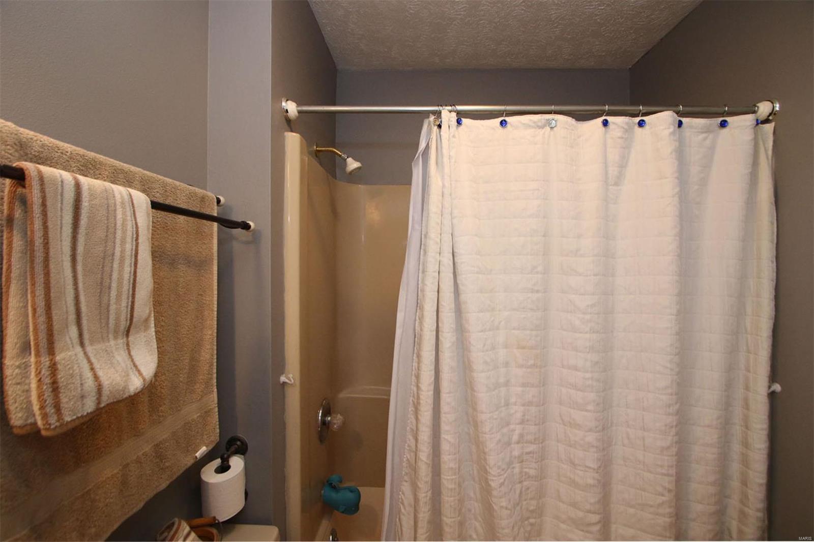 515 Coventry Road Troy, IL 62294 - Photo 28 of 75 Gallery Image 28