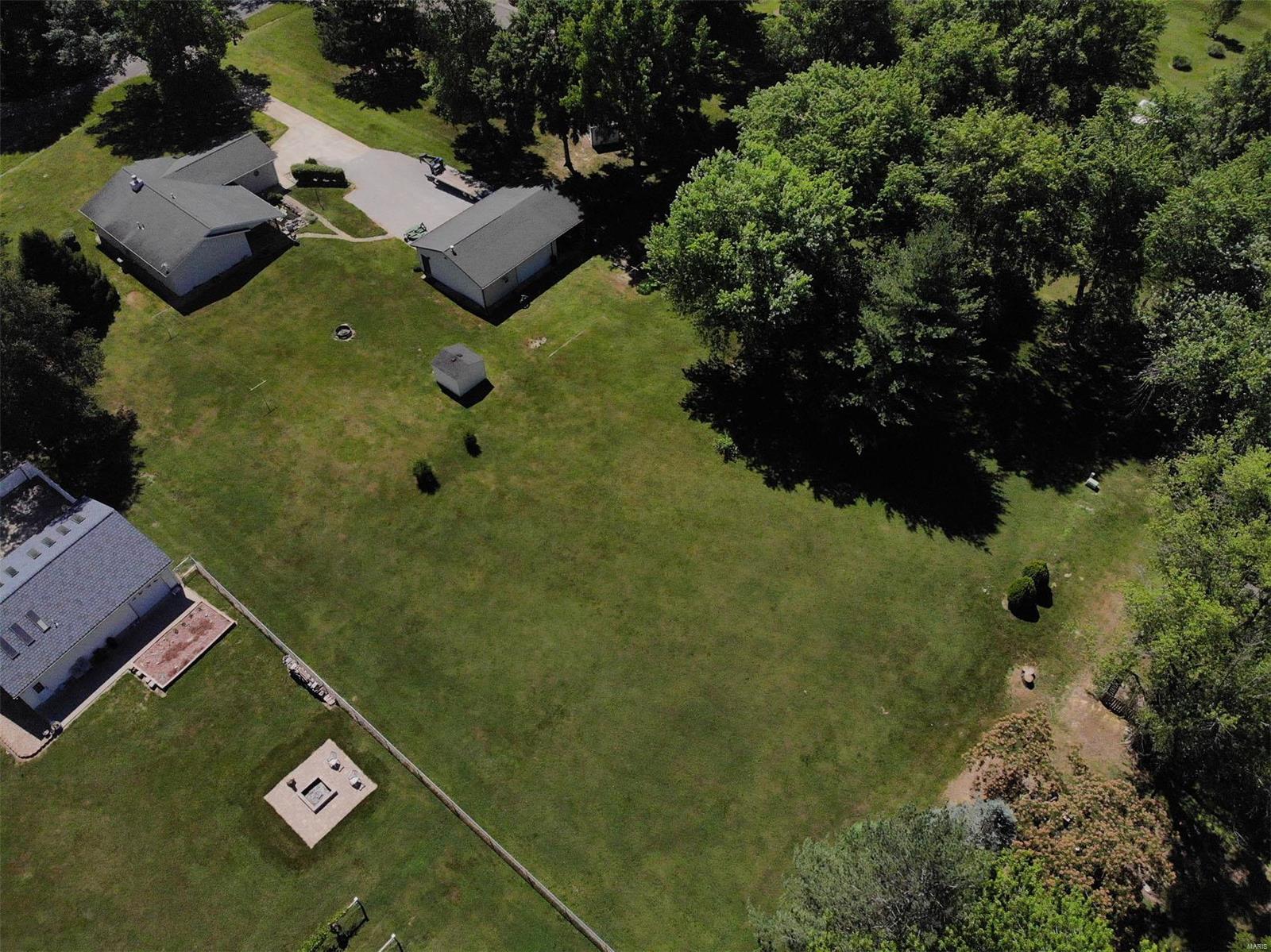 515 Coventry Road Troy, IL 62294 - Photo 48 of 75 Gallery Image 48