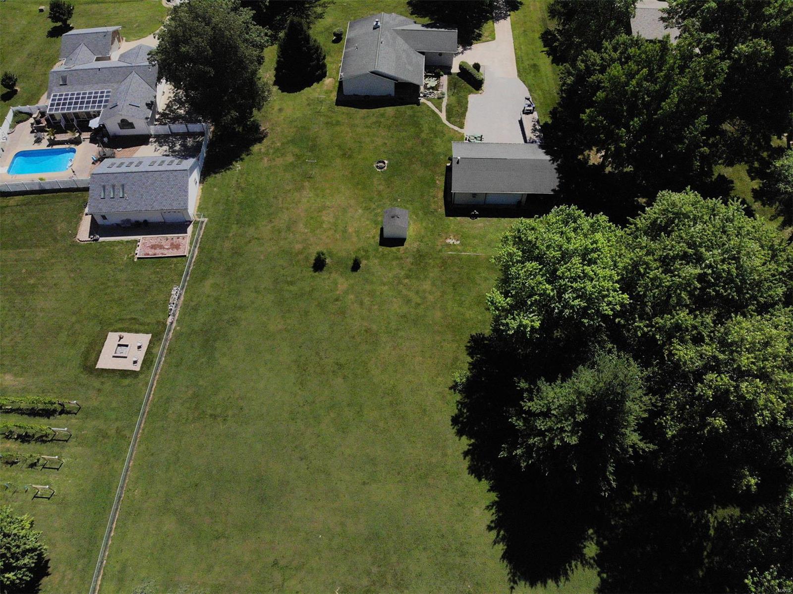 515 Coventry Road Troy, IL 62294 - Photo 49 of 75 Gallery Image 49