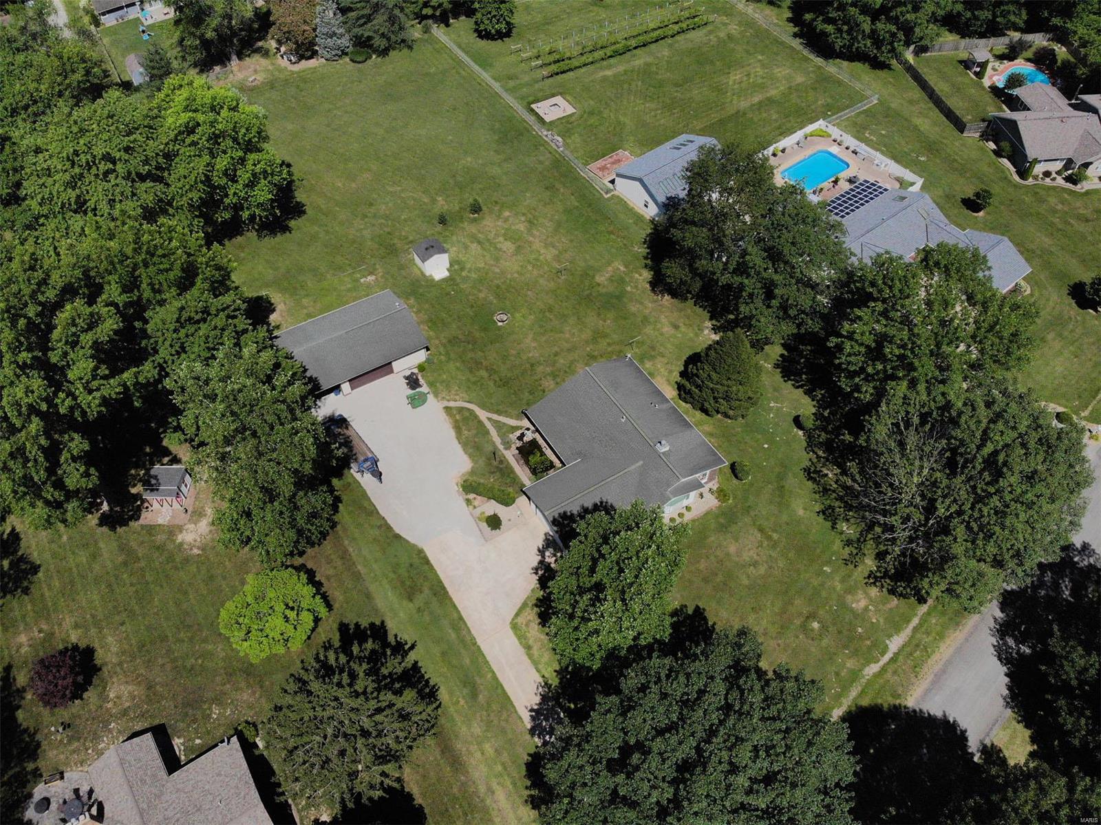 515 Coventry Road Troy, IL 62294 - Photo 55 of 75 Gallery Image 55