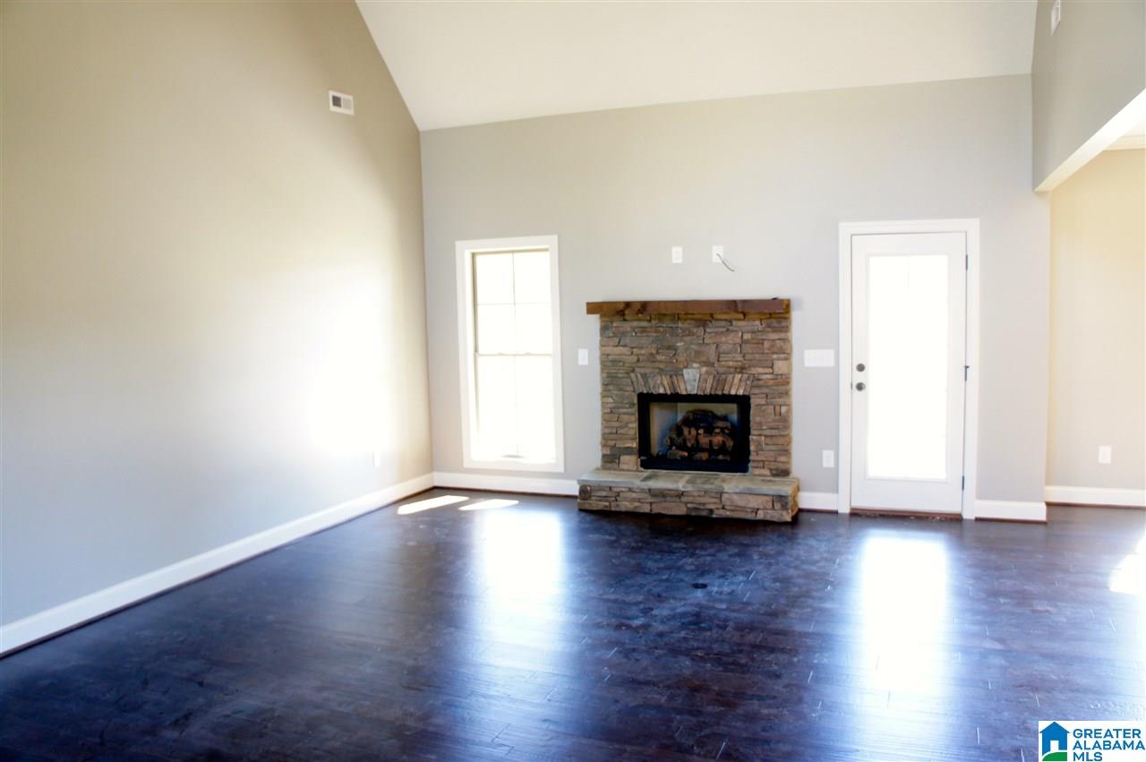 161 Rome Beauty Circle Oxford, AL 36203 - Photo 3 of 36
