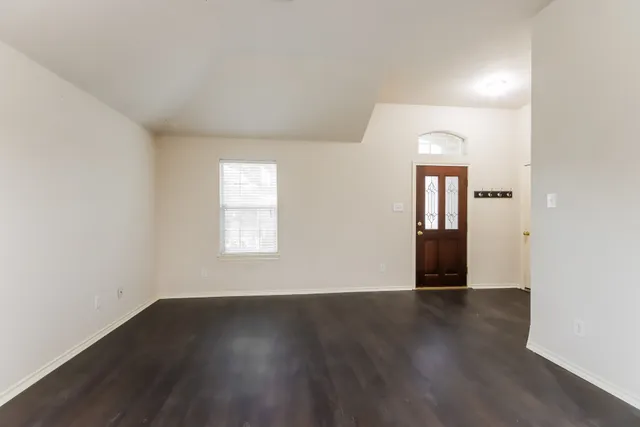 $1,950 | 4522 Marquis Avenue, Baytown, TX 77521