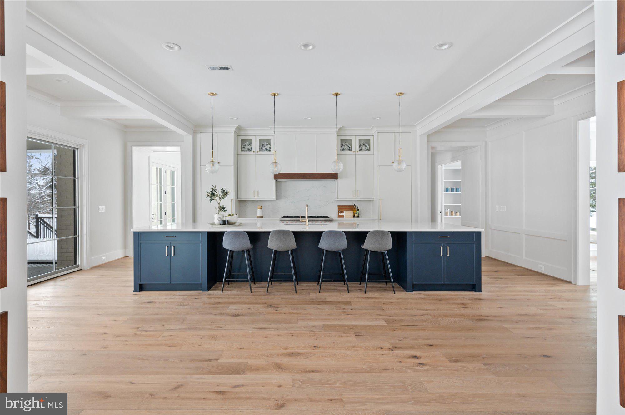 8423 Brook Road McLean, VA 22102 - Photo 16 of 106