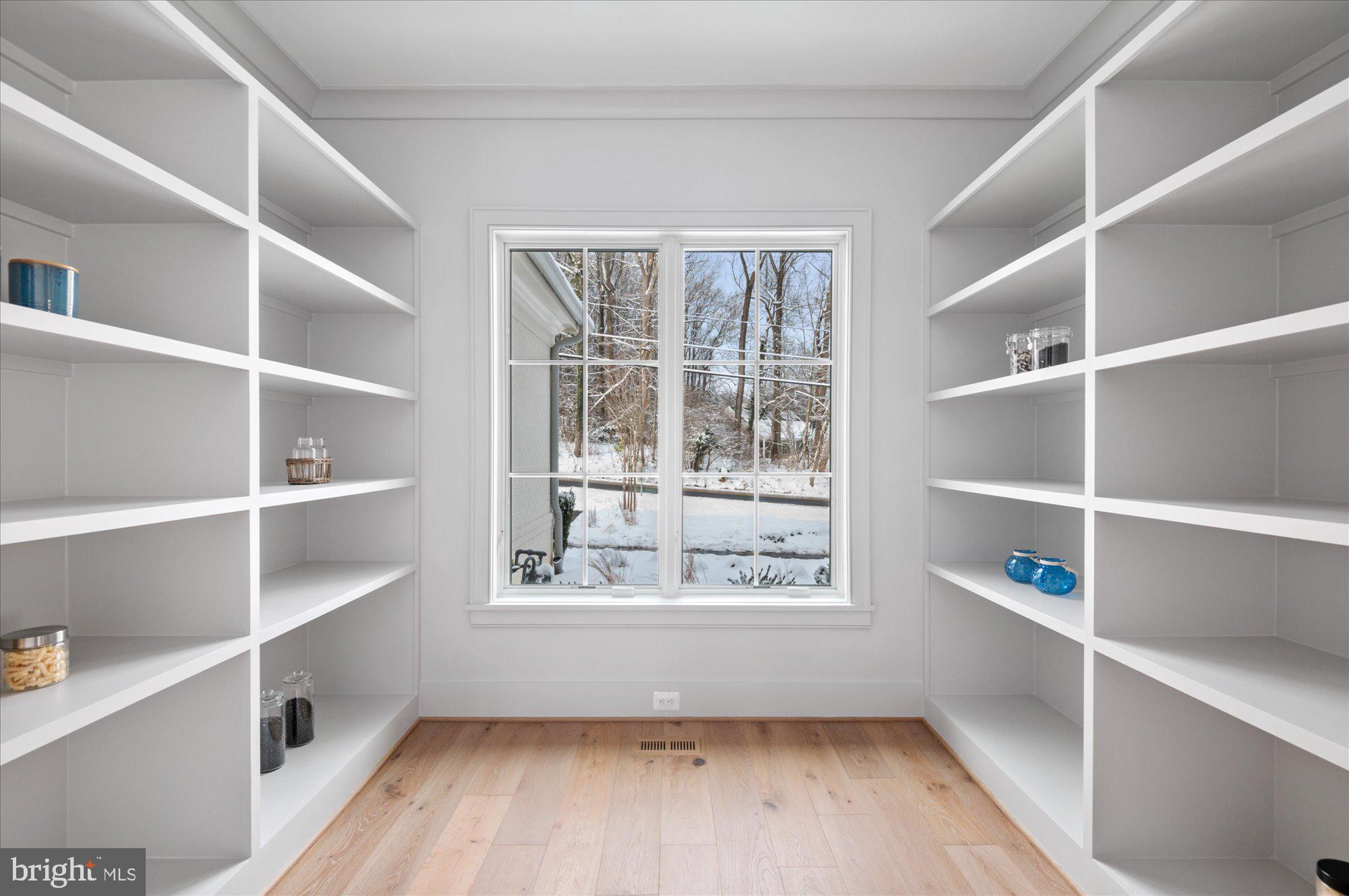 8423 Brook Road McLean, VA 22102 - Photo 36 of 106