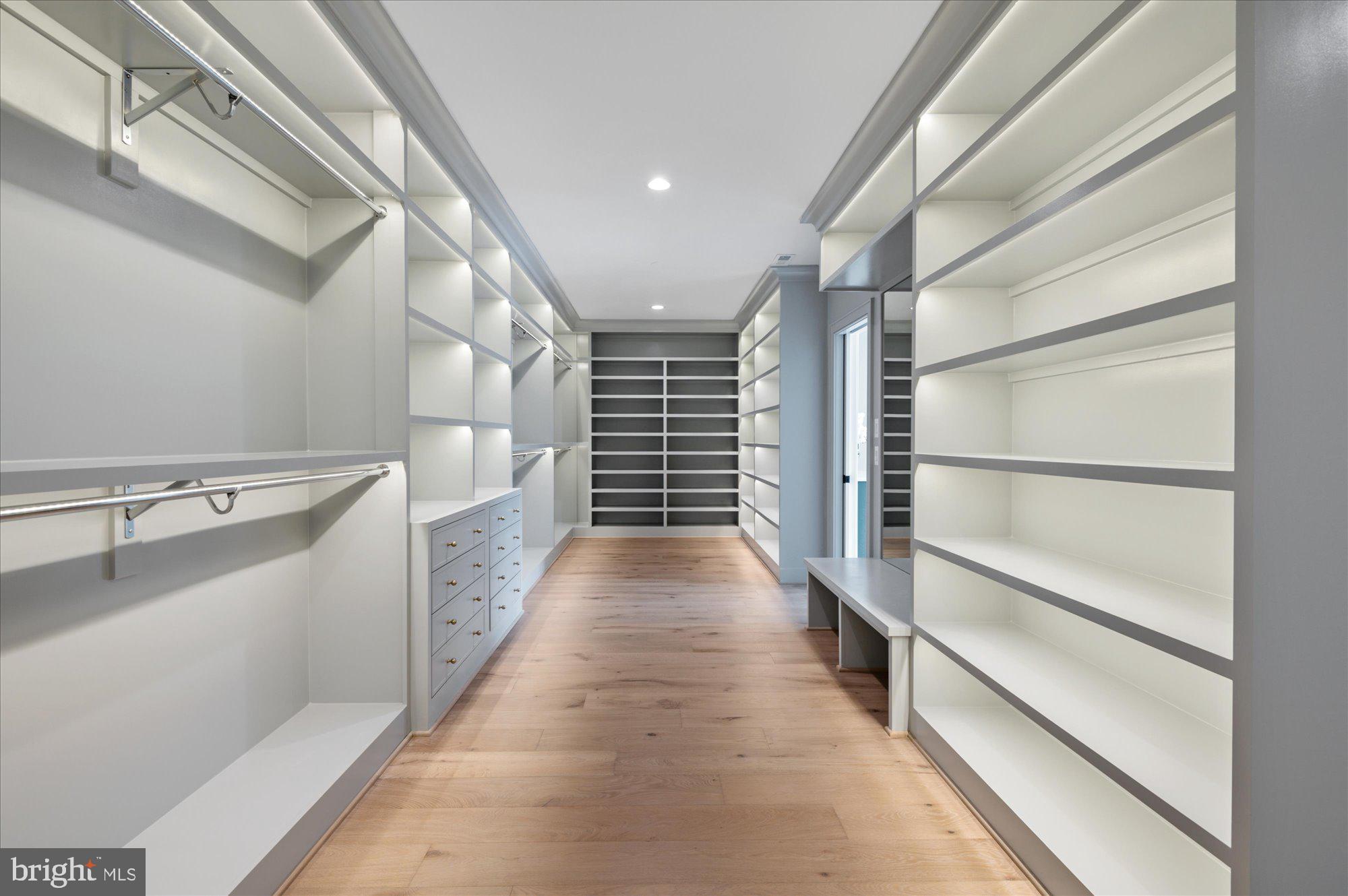 8423 Brook Road McLean, VA 22102 - Photo 61 of 106