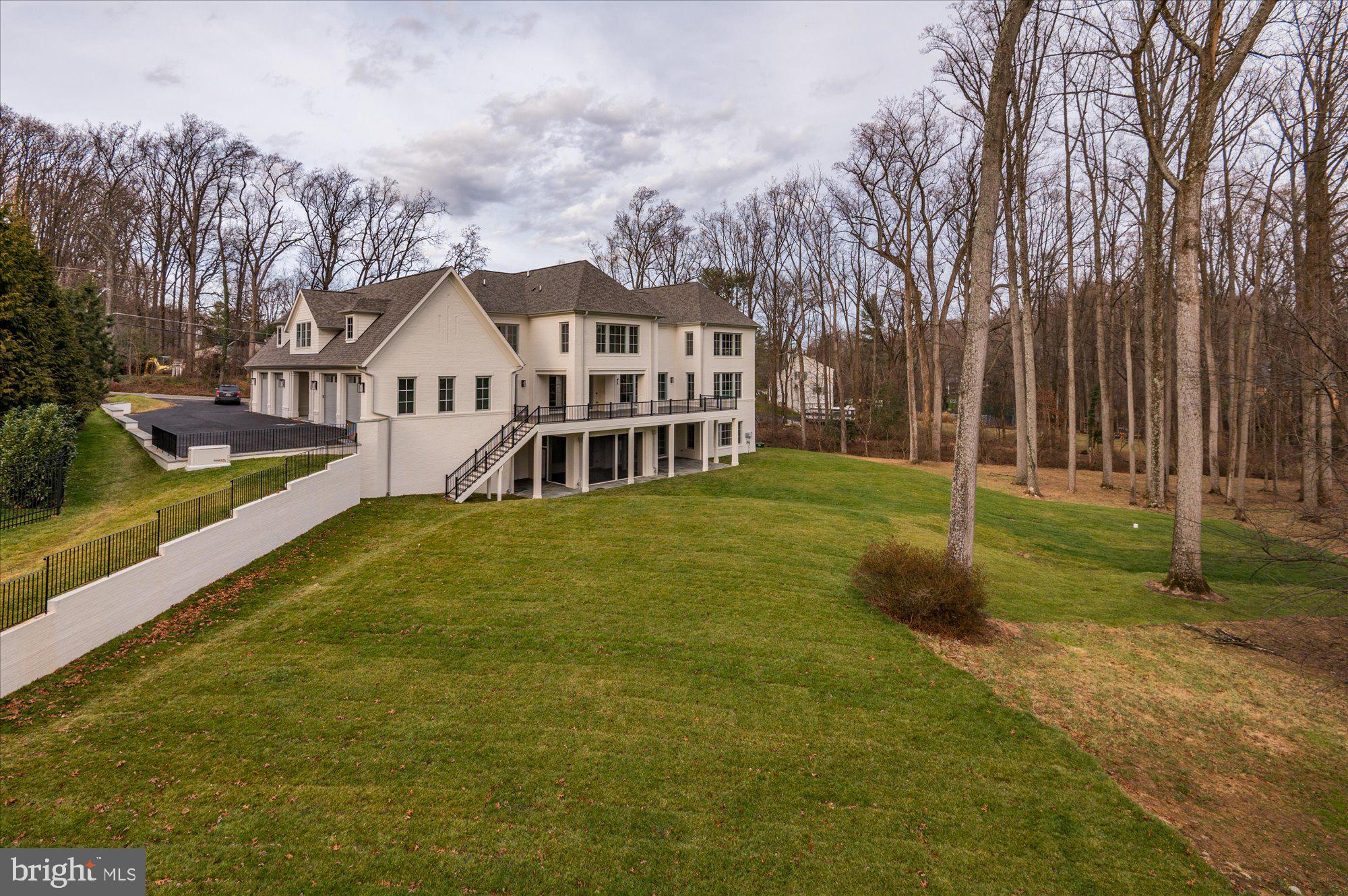 8423 Brook Road McLean, VA 22102 - Photo 92 of 106