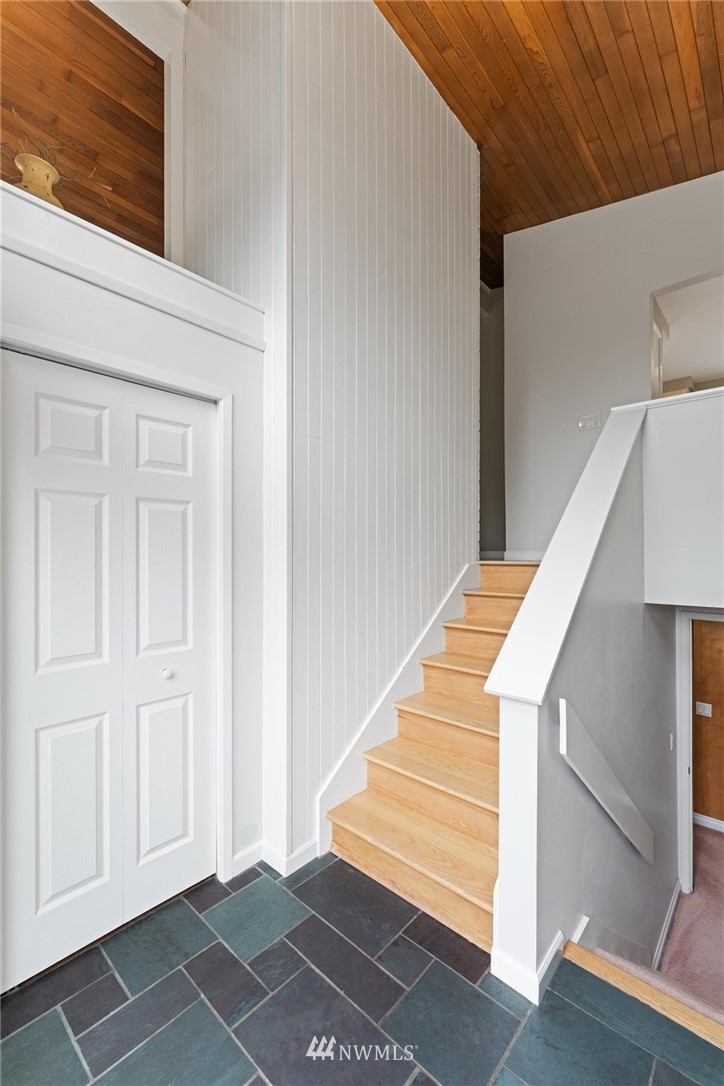 18129 94th Avenue Northeast Bothell, WA 98011 - Photo 18 of 24 Gallery Image 18