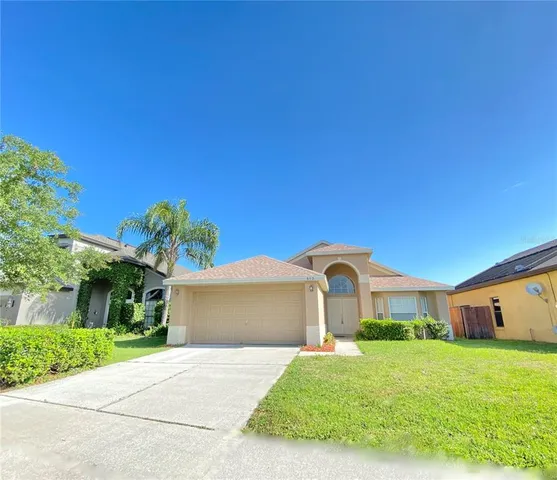 $2,200 | 513 Hardwood Circle, Orlando, FL 32828