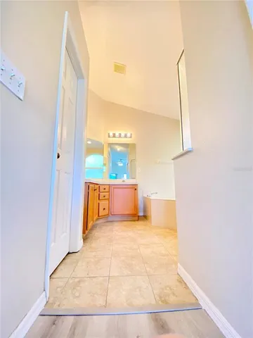 $2,200 | 513 Hardwood Circle, Orlando, FL 32828