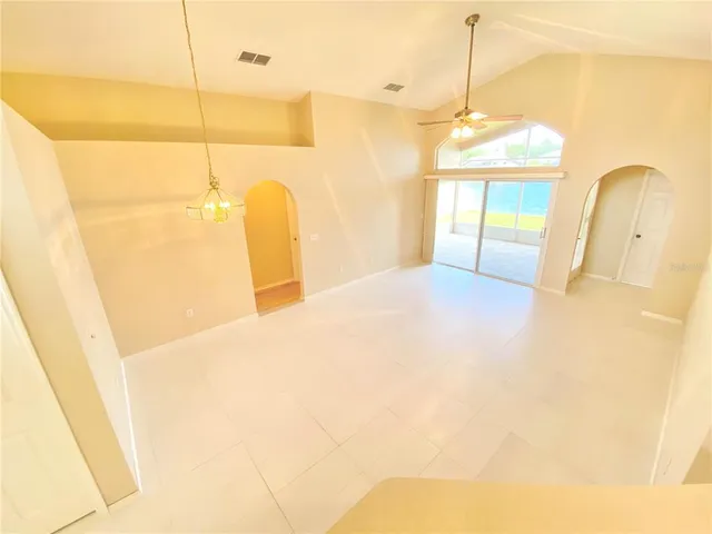 $2,200 | 513 Hardwood Circle, Orlando, FL 32828