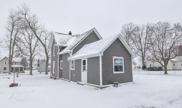 $239,900 | 203 South Main Street, Montgomery, MI 49255