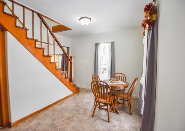 $229,900 | 203 South Main Street, Montgomery, MI 49255