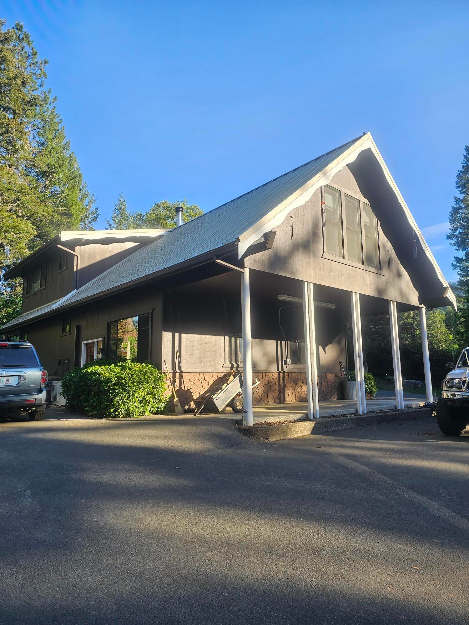 100 Marble Mountain Road Grants Pass, OR 97527 - Photo 1 of 5 20230517_185025