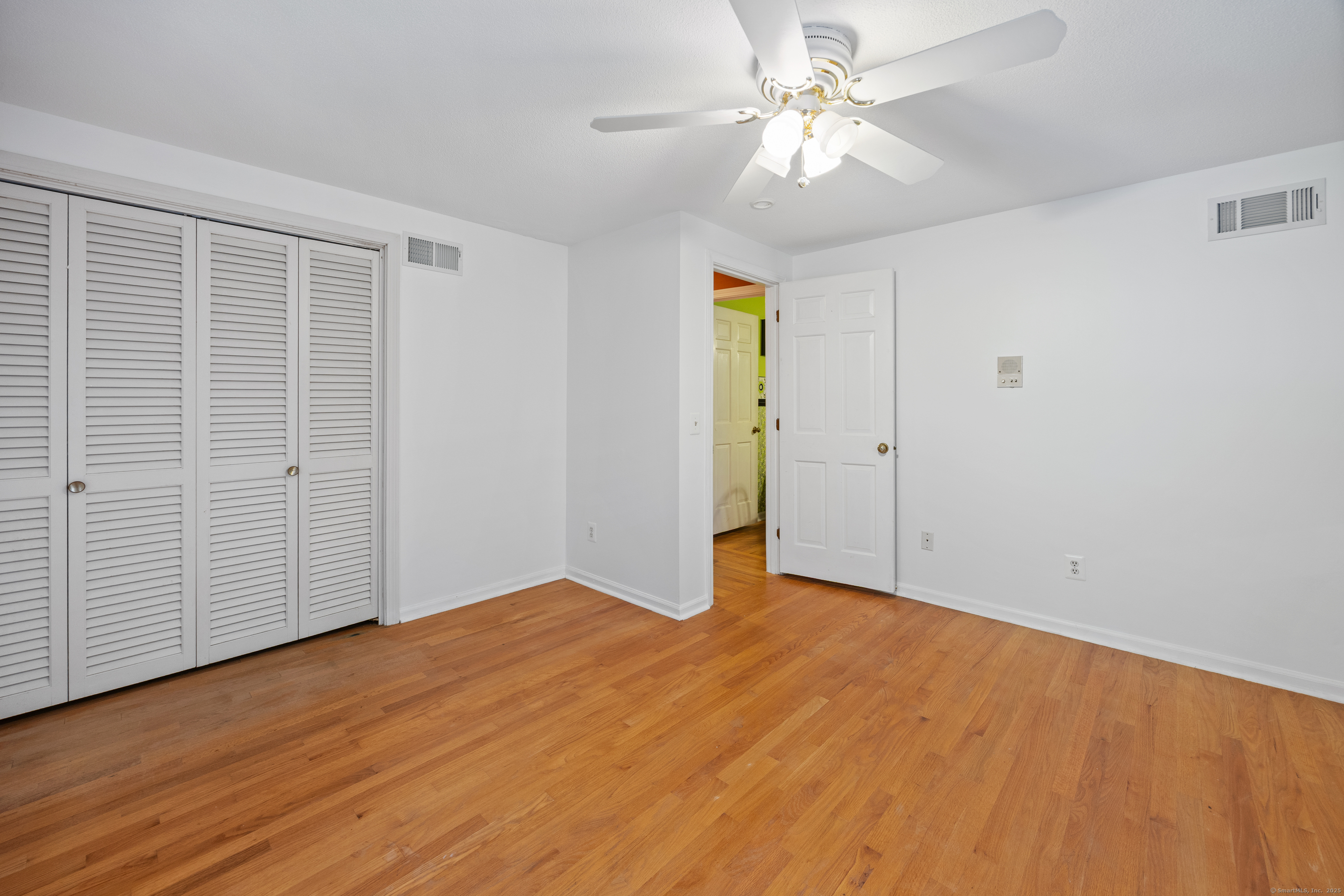 23 Hampden Road Somers, CT 06071 - Photo 18 of 37