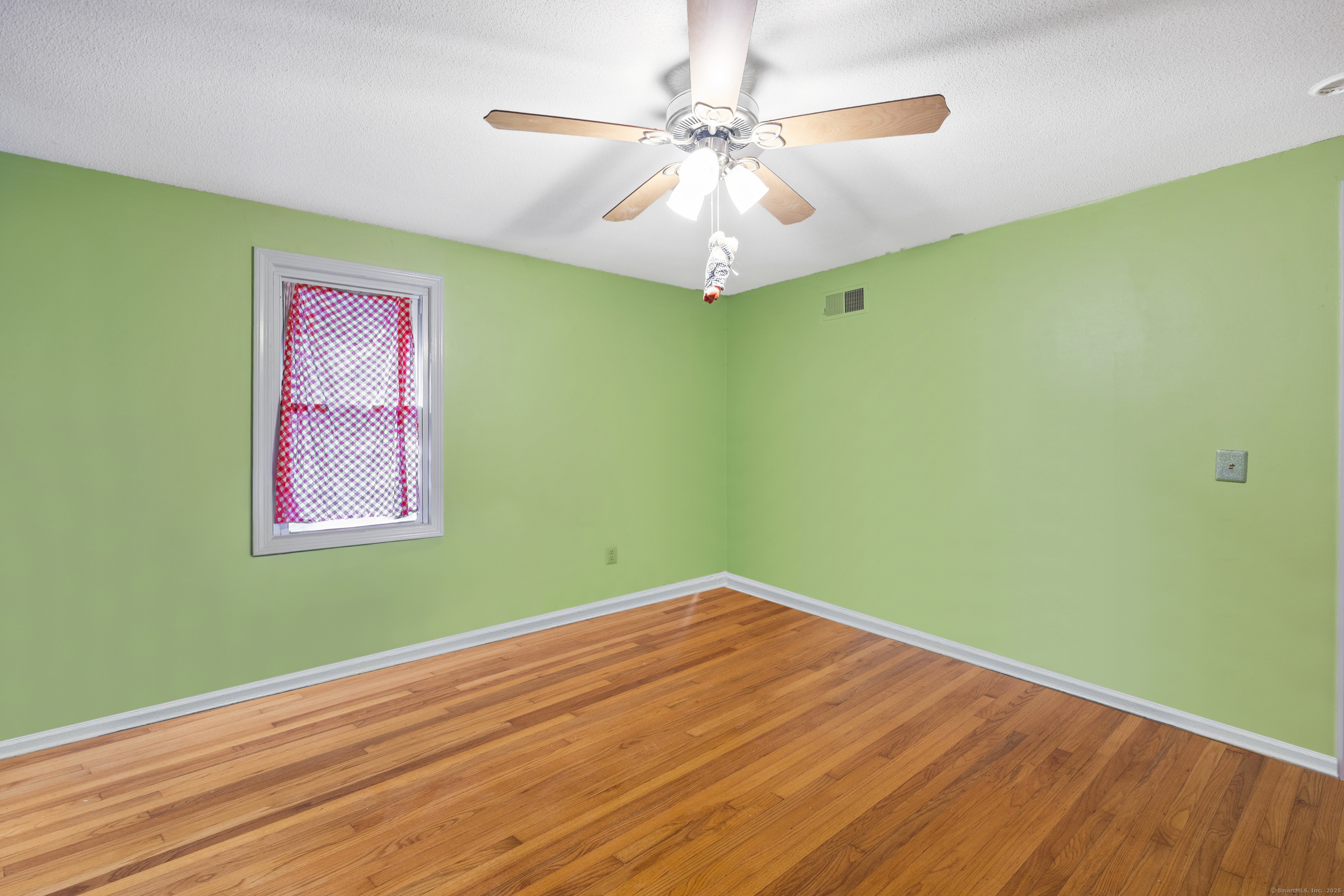 23 Hampden Road Somers, CT 06071 - Photo 19 of 37