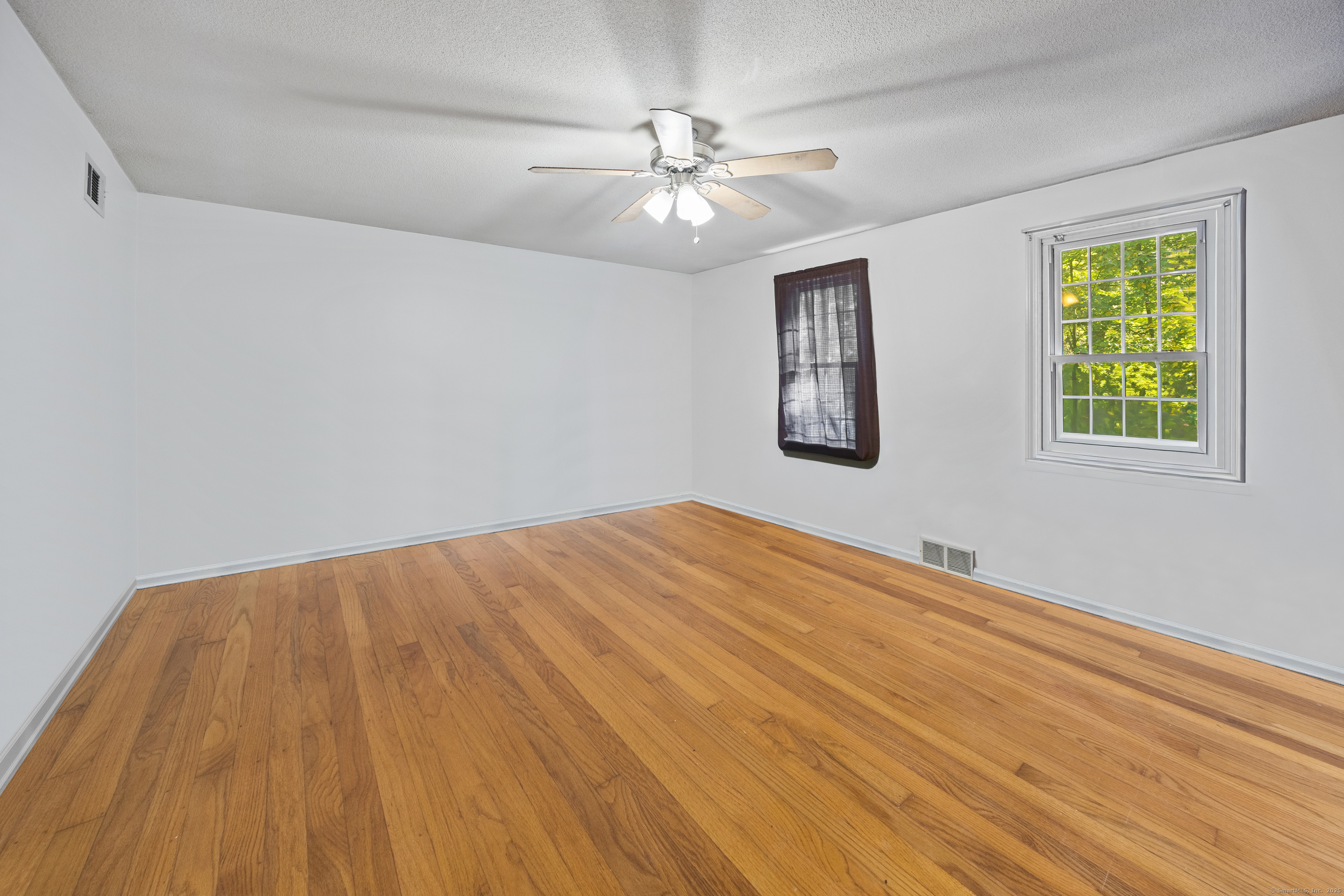 23 Hampden Road Somers, CT 06071 - Photo 21 of 37