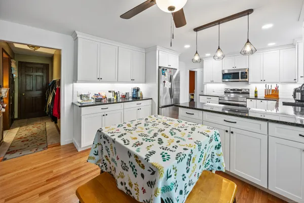 $799,900 | 23 Hampden Road, Somers, CT 06071