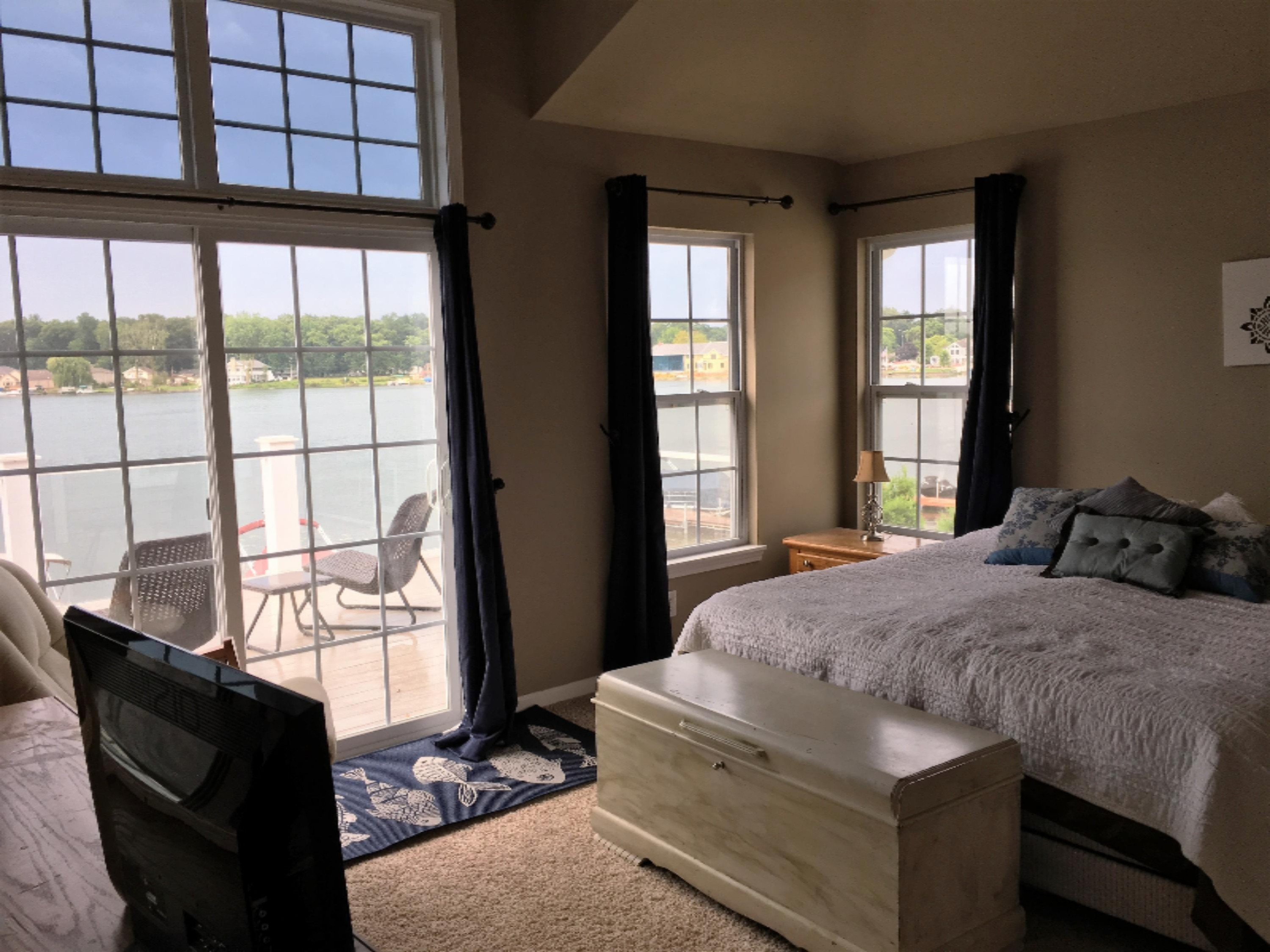 68659 Oak Spring Road Edwardsburg, MI 49112 - Photo 11 of 19 IMG_5322 (2)