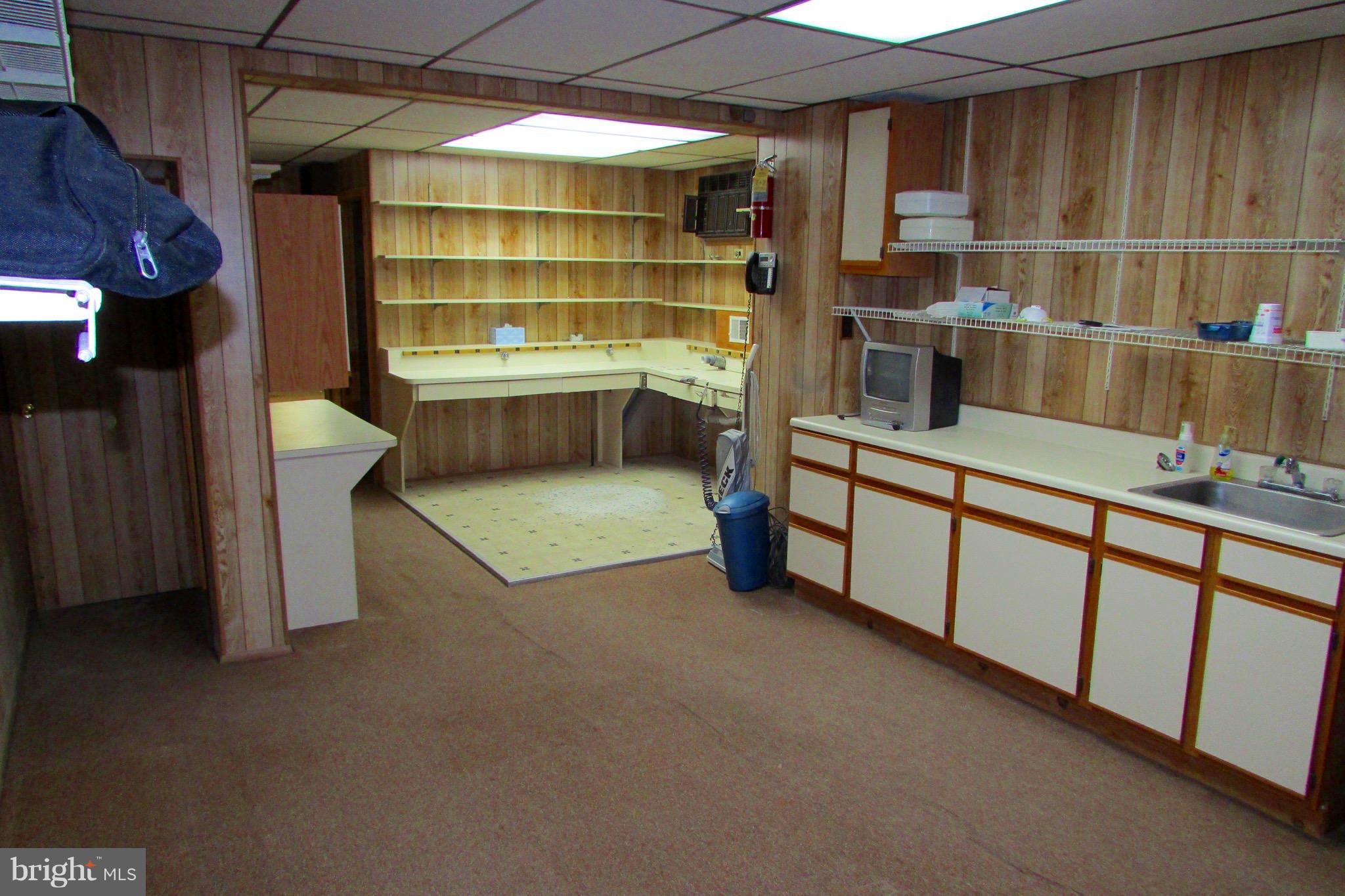 5108 Belair Road Baltimore, MD 21206 - Photo 20 of 30 Workspace
