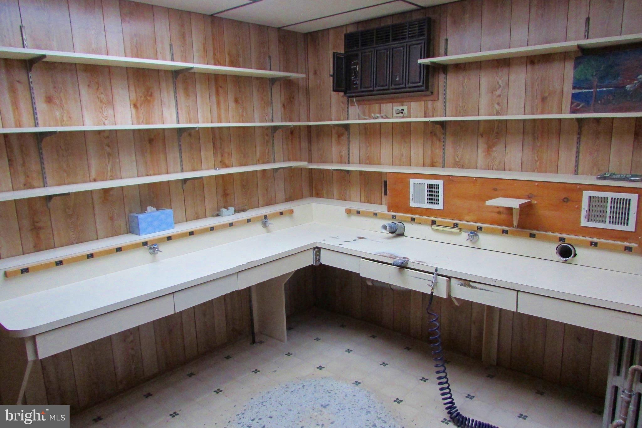 5108 Belair Road Baltimore, MD 21206 - Photo 21 of 30 Workbench
