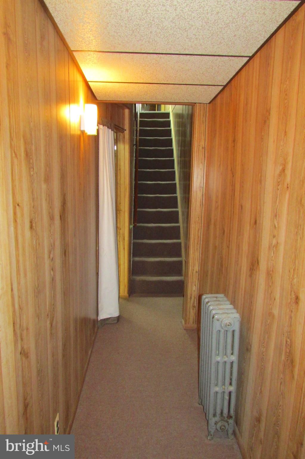 5108 Belair Road Baltimore, MD 21206 - Photo 4 of 30 From front door hallway to upstairs.