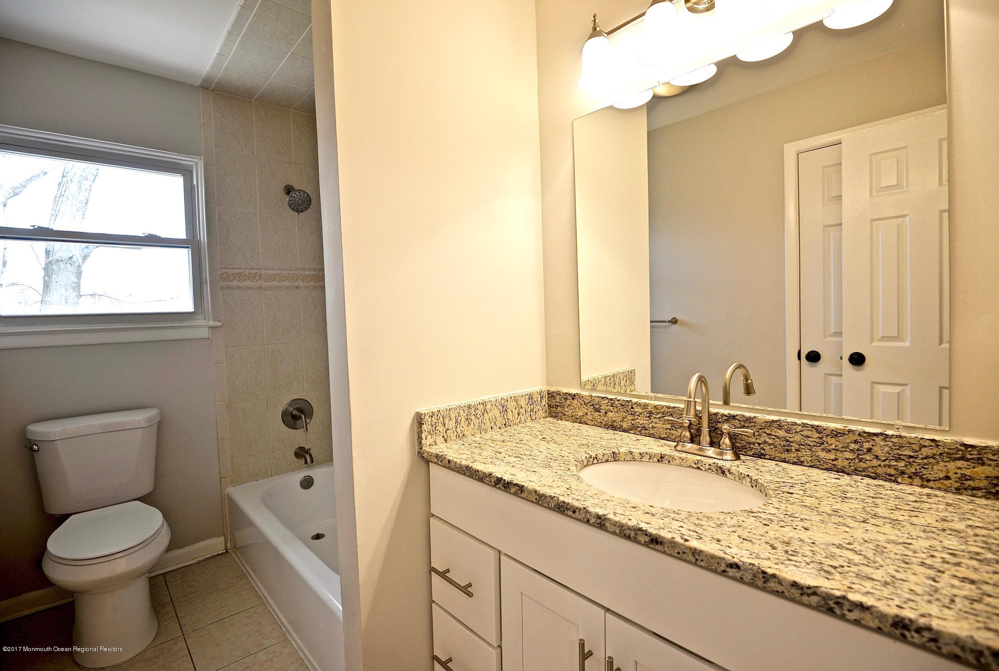86 Brockton Road Freehold, NJ 07728 - Photo 11 of 14 27