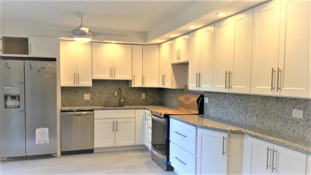 $2,695 | 2915 Southwest 22nd Circle, Unit 35C, Delray Beach, FL 33445