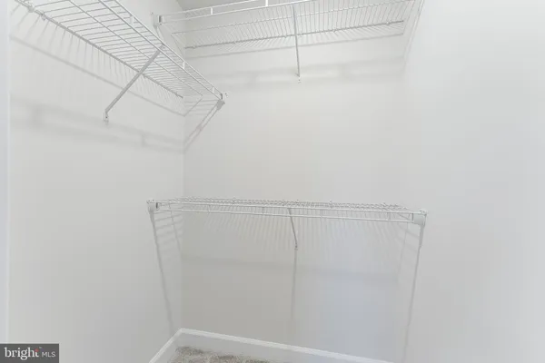 $3,100 | 21815 Express Terrace, Ashburn, VA 20147