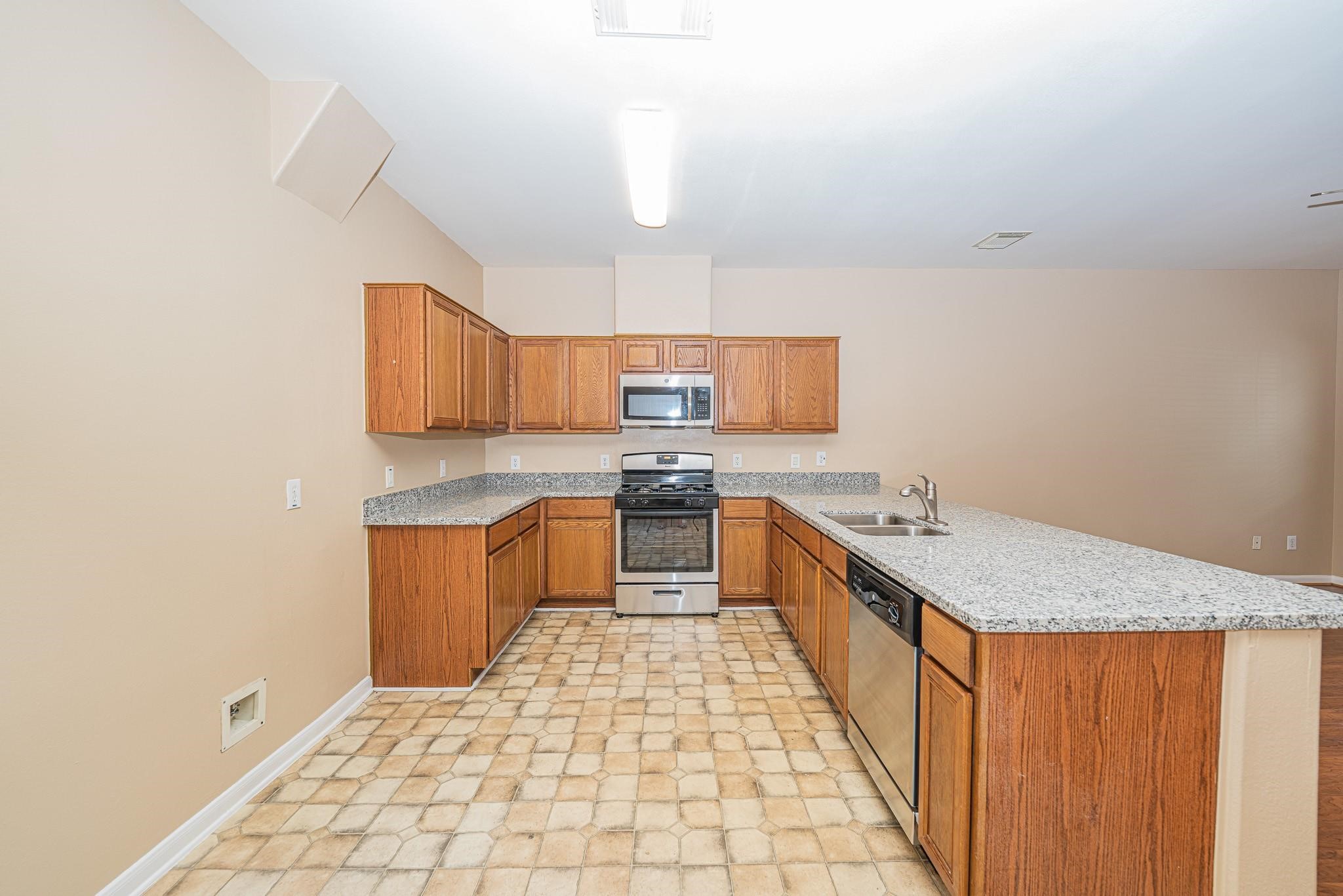 2212 Naomi Street Houston, TX 77054 - Photo 10 of 25