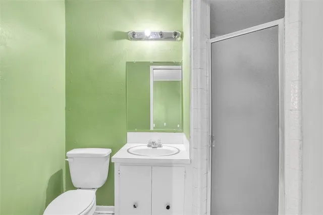 $3,500 | 3226 Barnes Bridge Road, Dallas, TX 75228