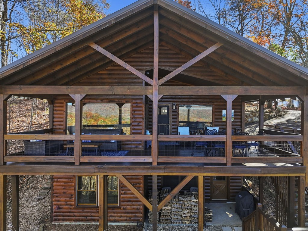 478 Cohutta Mountain Road Blue Ridge, GA 30513 - Photo 31 of 47 a view of a balcony and front door