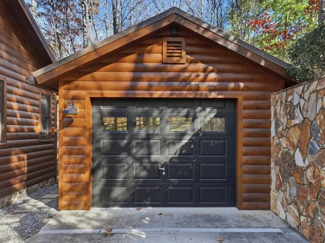 $674,900 | 478 Cohutta Mountain Road, Blue Ridge, GA 30513