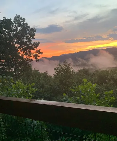 $674,900 | 478 Cohutta Mountain Road, Blue Ridge, GA 30513