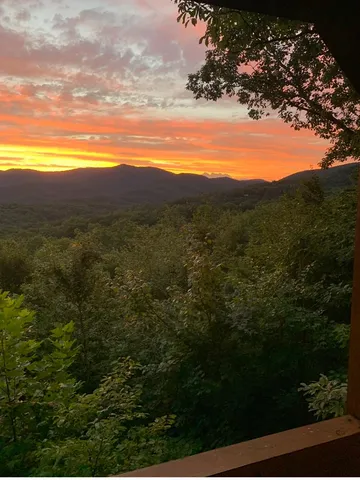 $674,900 | 478 Cohutta Mountain Road, Blue Ridge, GA 30513