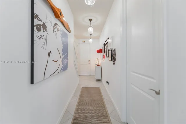 $4,300 | 4735 Eucalyptus Drive, Hollywood, FL 33021