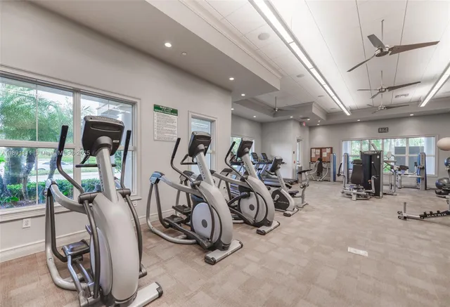 $4,300 | 4735 Eucalyptus Drive, Hollywood, FL 33021