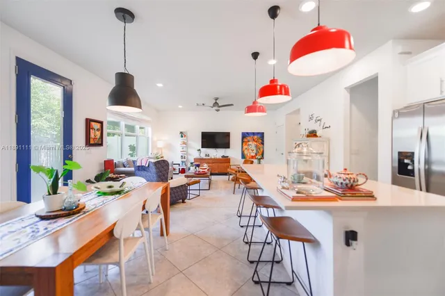 $4,300 | 4735 Eucalyptus Drive, Hollywood, FL 33021